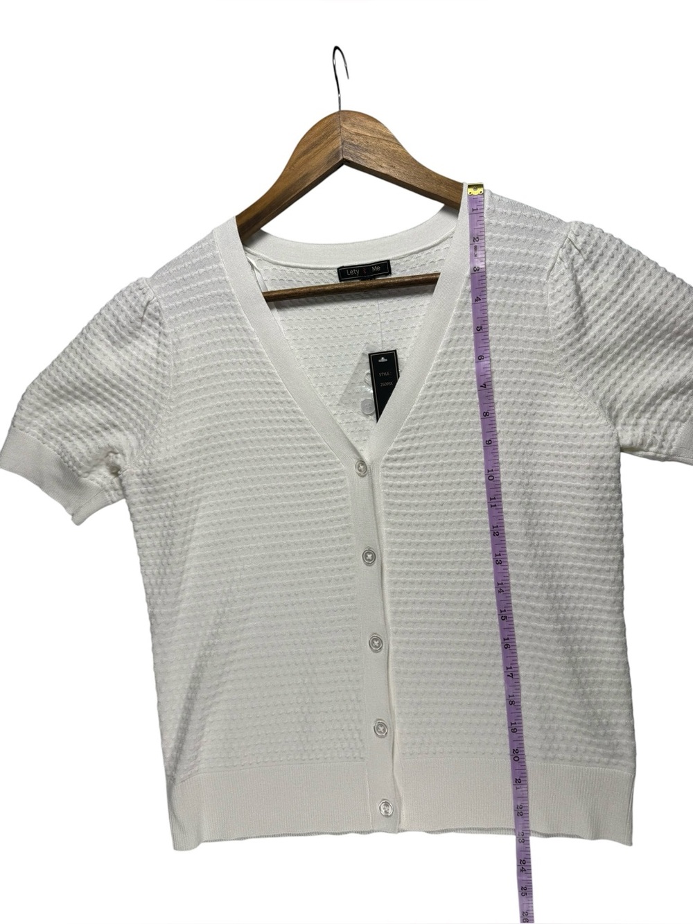 Lety & Me White Textured Button Front Cardigan NWT Medium - Picture 5 of 8